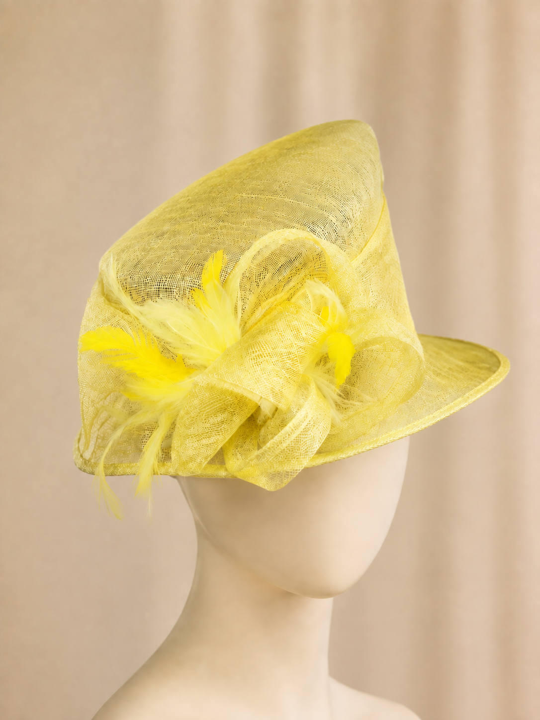 Handcrafted fascinator